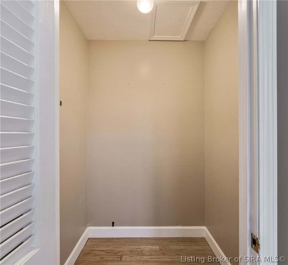 2900 Middle Road, Unit 27 Jeffersonville, IN 47130 - Photo 20 of 26