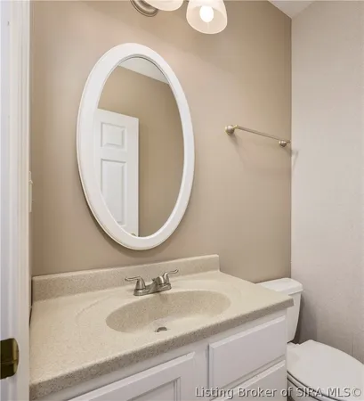 $165,000 | 2900 Middle Road, Unit 27, Jeffersonville, IN 47130