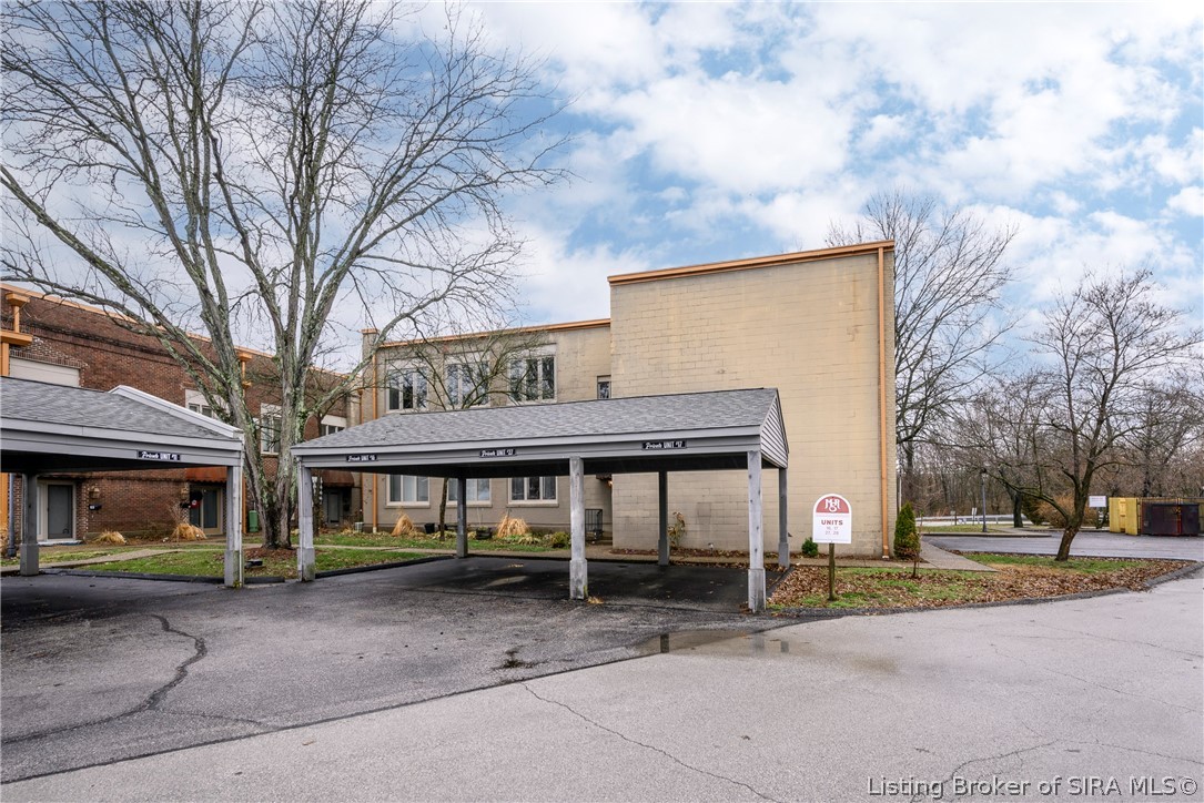 2900 Middle Road, Unit 27 Jeffersonville, IN 47130 - Photo 23 of 24 Covered parking