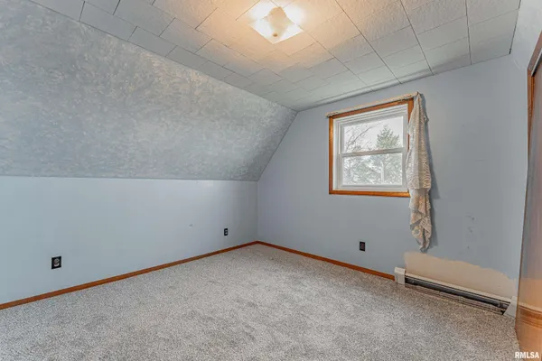 $249,900 | 543 1500th Avenue, Mount Pulaski, IL 62548