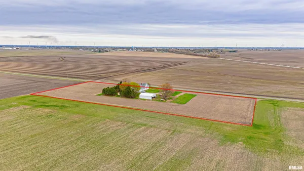 $249,900 | 543 1500th Avenue, Mount Pulaski, IL 62548