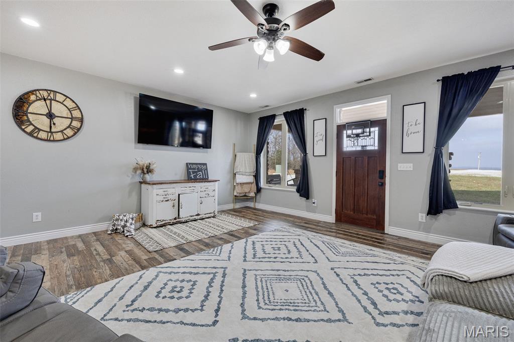 10076 Puckett Road Potosi, MO 63664 - Photo 5 of 54