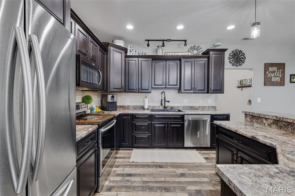 10076 Puckett Road Potosi, MO 63664 - Photo 8 of 54