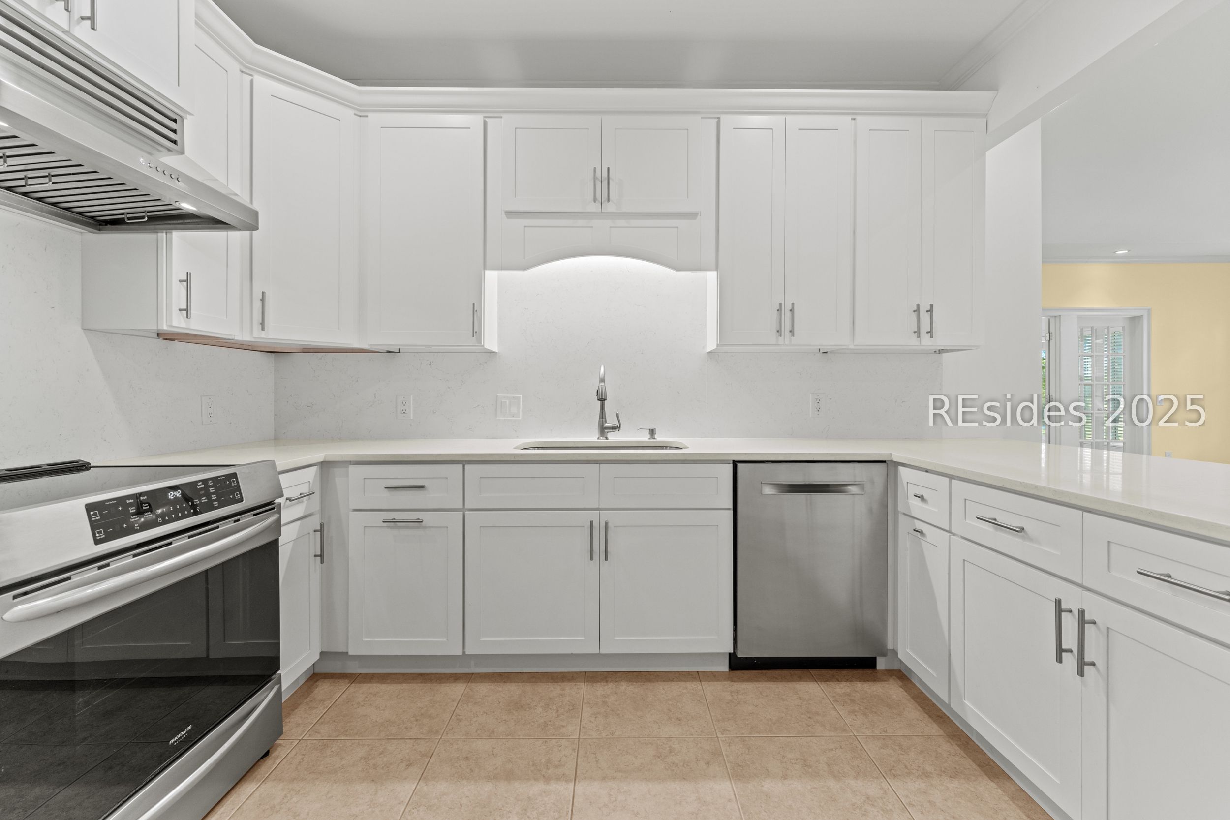 1 Gloucester Road, Unit O2 Hilton Head Island, SC 29928 - Photo 12 of 47