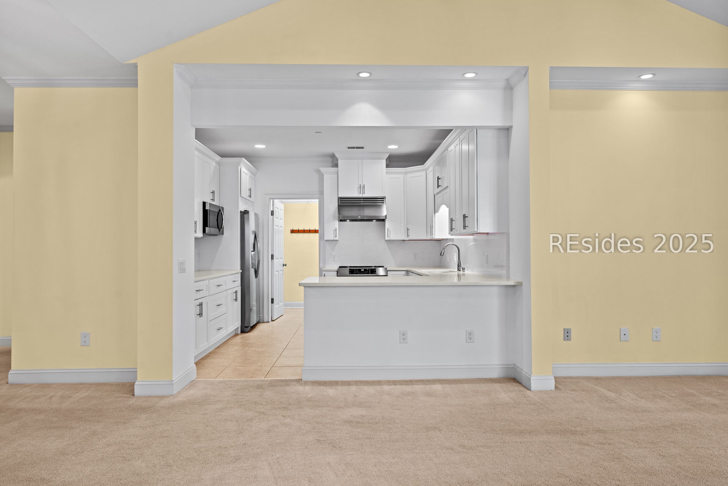 1 Gloucester Road, Unit O2 Hilton Head Island, SC 29928 - Photo 15 of 47