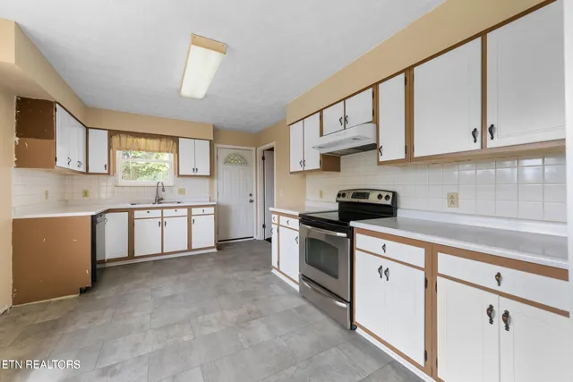 $285,000 | 320 Redbird Circle, Cumberland Gap, TN 37724