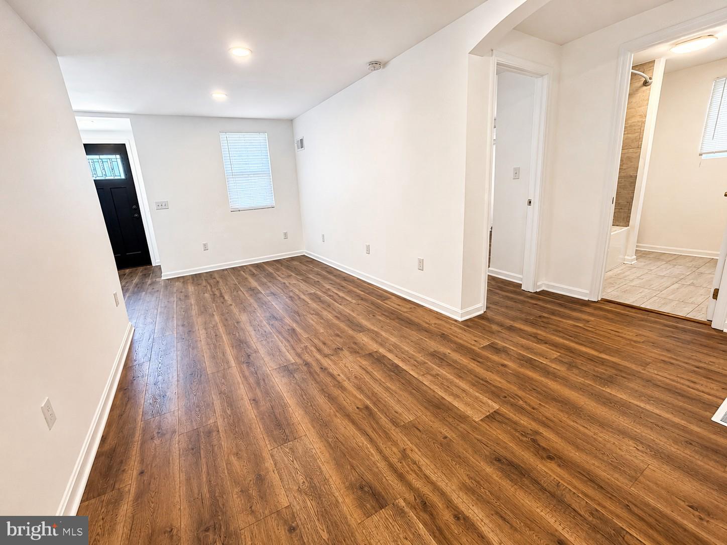 1000 Rosedale Avenue Rosedale, MD 21237 - Photo 26 of 56 Living Area facing front door