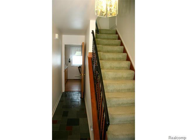 64 East Maryknoll Road Rochester Hills, MI 48309 - Photo 10 of 28