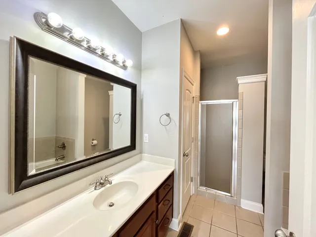 $2,100 | 5930 Obrien Avenue, Nashville, TN 37209