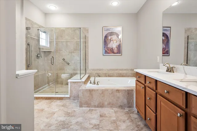 a view of a dinning table and chairs in the patio