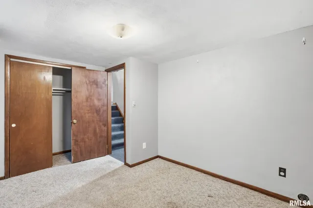 $245,000 | 516 4th Street, Buffalo, IA 52728