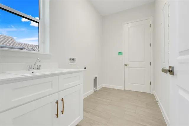 $900,000 | 132 New Leatherwood Drive, Palm Coast, FL 32137