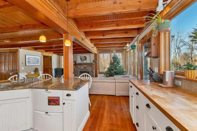 $699,000 | 27 Wentworth Avenue, Laconia, NH 03246