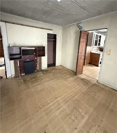 $55,600 | 3 Walnut Street, Aragon, GA 30104