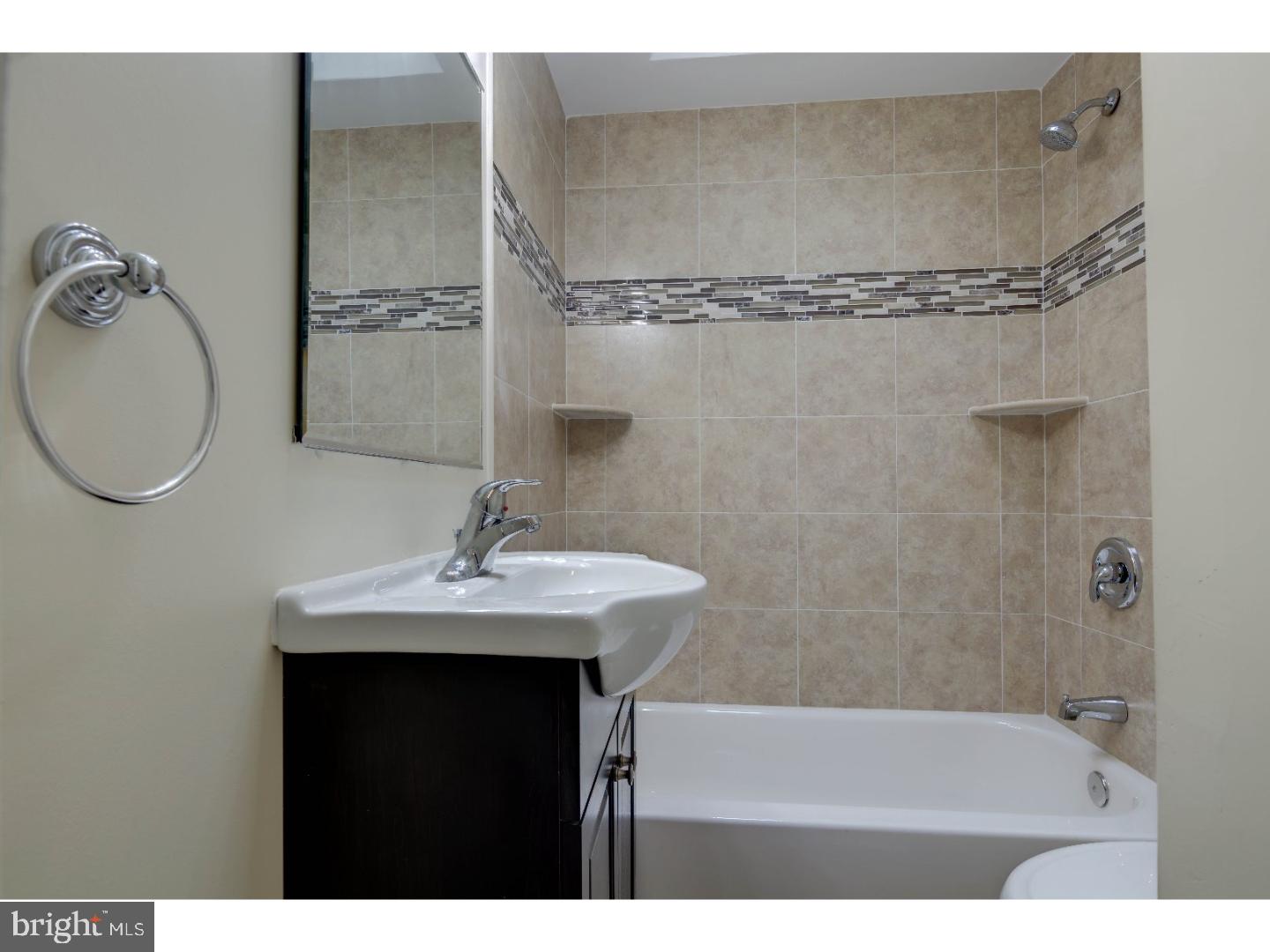 825 Grant Road Folcroft, PA 19032 - Photo 17 of 21