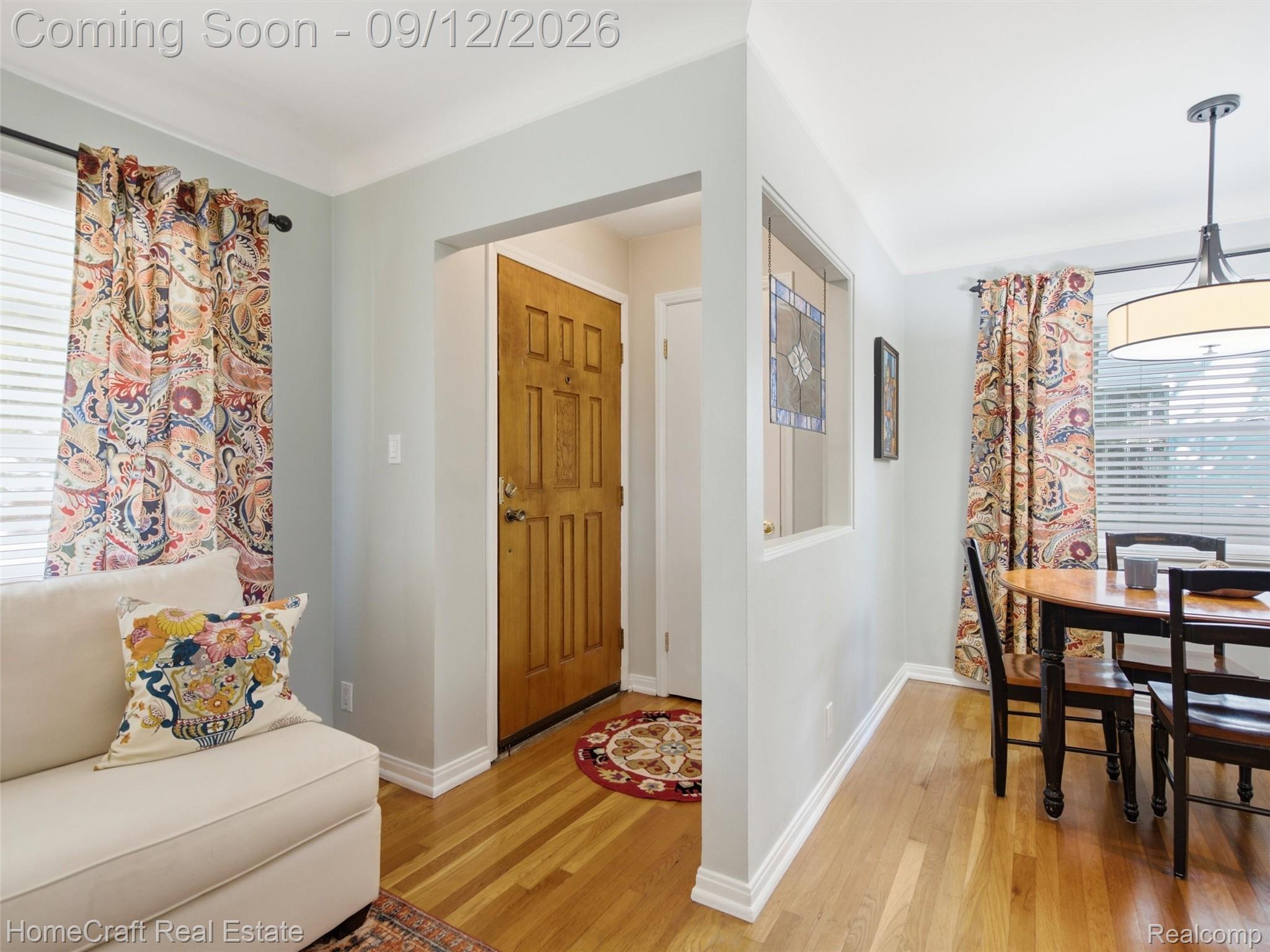 4139 Samoset Road Royal Oak, MI 48073 - Photo 7 of 34 07-DSC03462.jpg