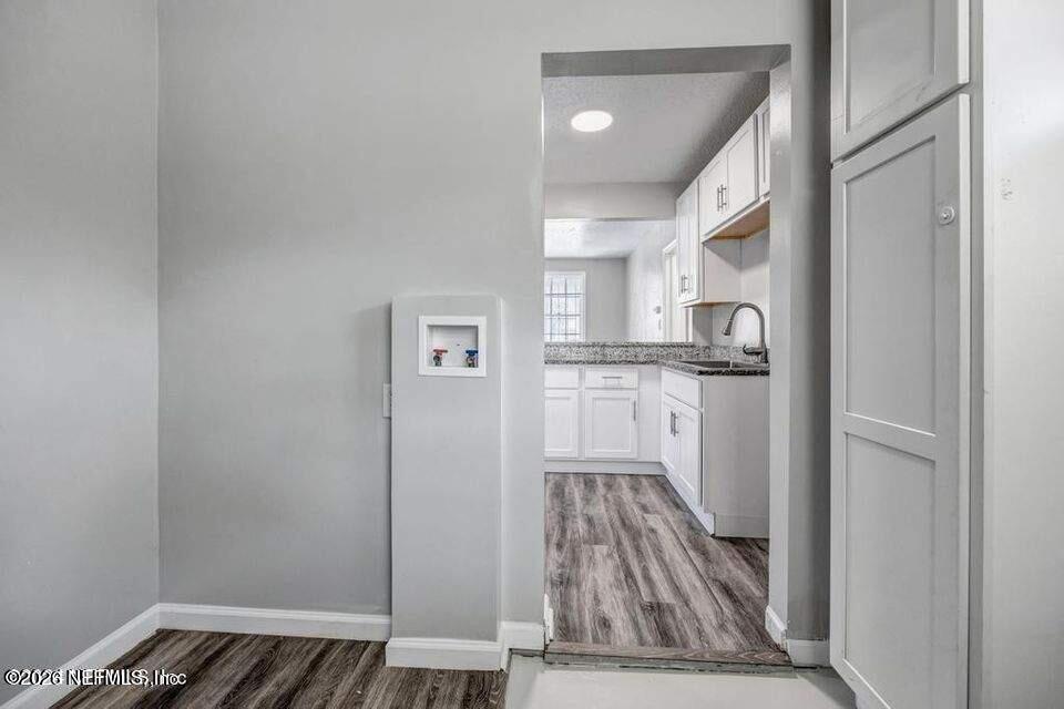 1804 Cleveland Street Jacksonville, FL 32209 - Photo 15 of 25 a view of kitchen and utility room