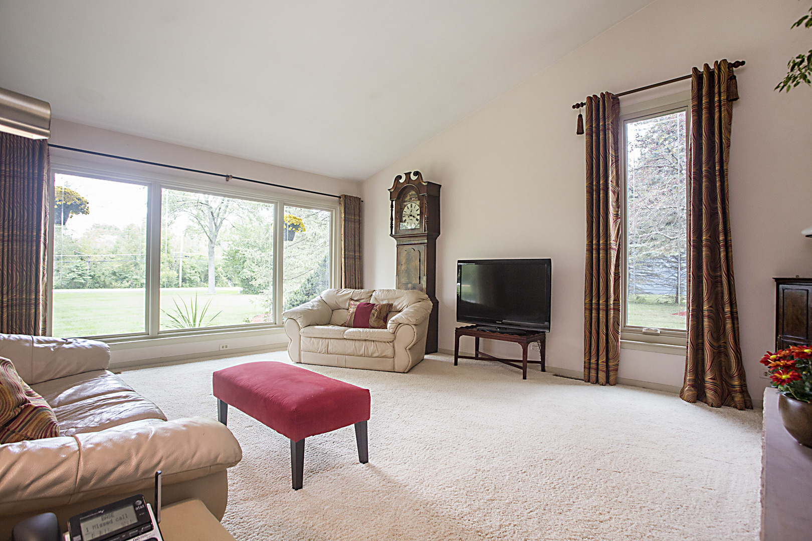 28W351 Garys Mill Road Winfield, IL 60190 - Photo 3 of 25