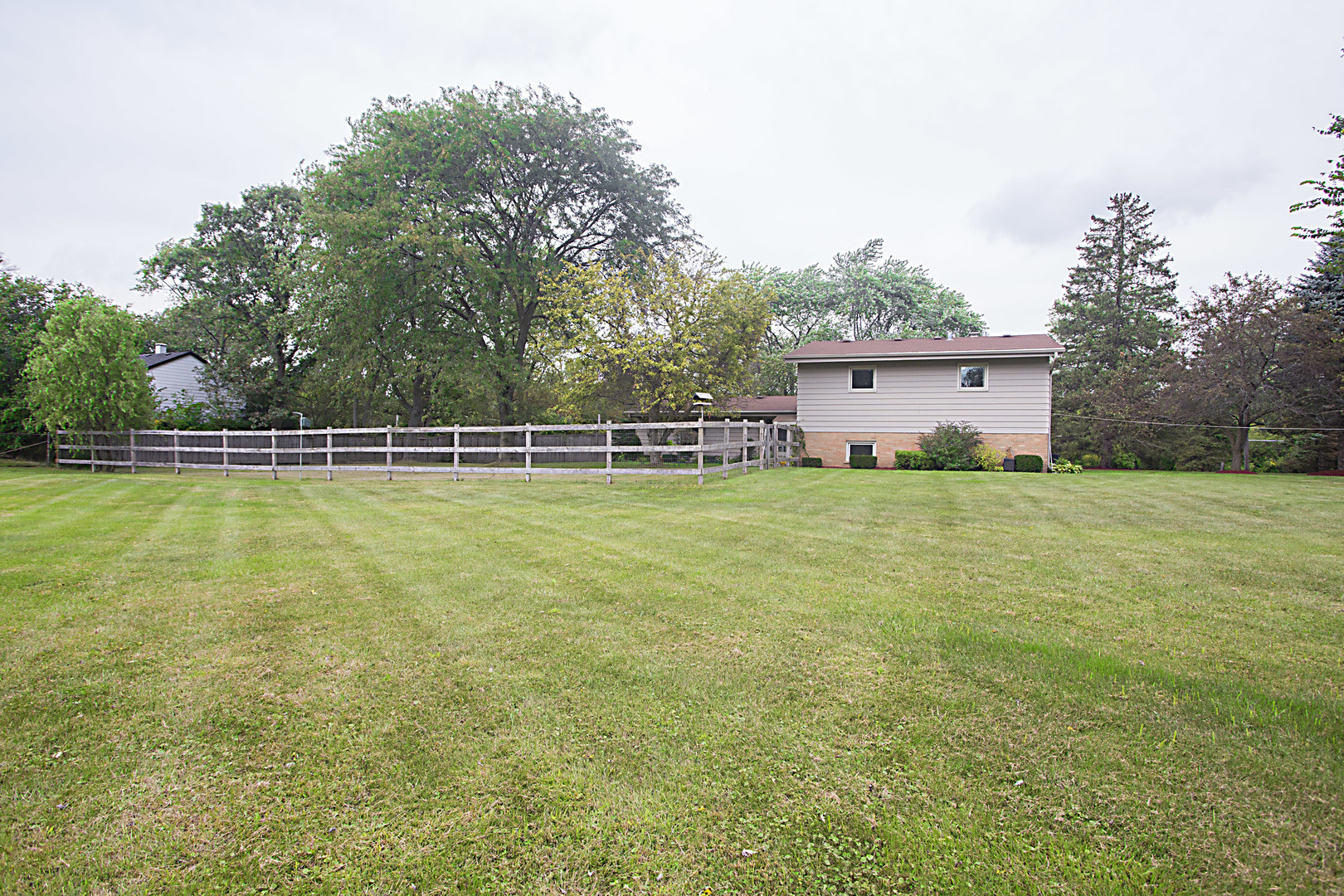 28W351 Garys Mill Road Winfield, IL 60190 - Photo 22 of 25