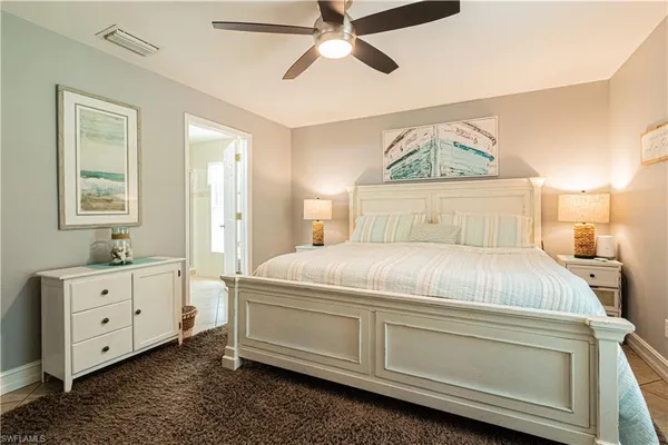 $624,900 | 6685 Everglades Boulevard North, Naples, FL 34120