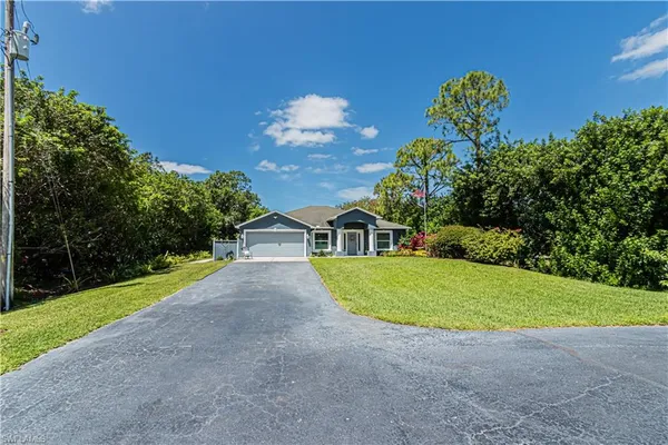 $624,900 | 6685 Everglades Boulevard North, Naples, FL 34120