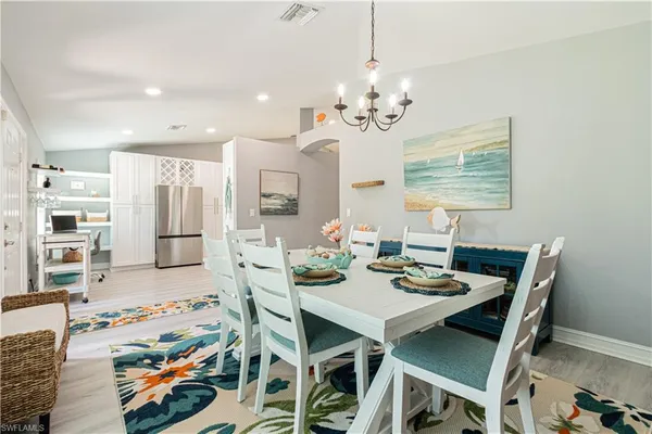 $624,900 | 6685 Everglades Boulevard North, Naples, FL 34120