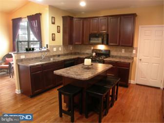 111 Tatham Road Bensalem, PA 19020 - Photo 3 of 12 Kitchen