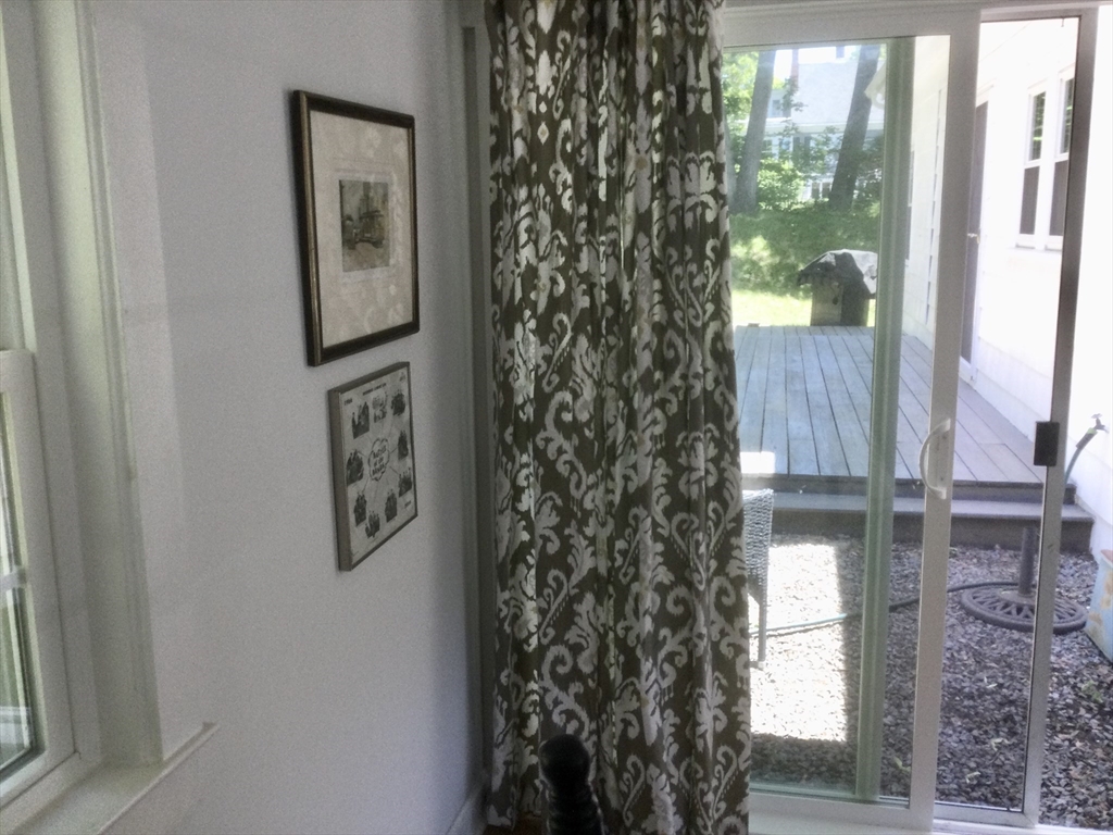 114 Chestnut Street Andover, MA 01810 - Photo 22 of 42