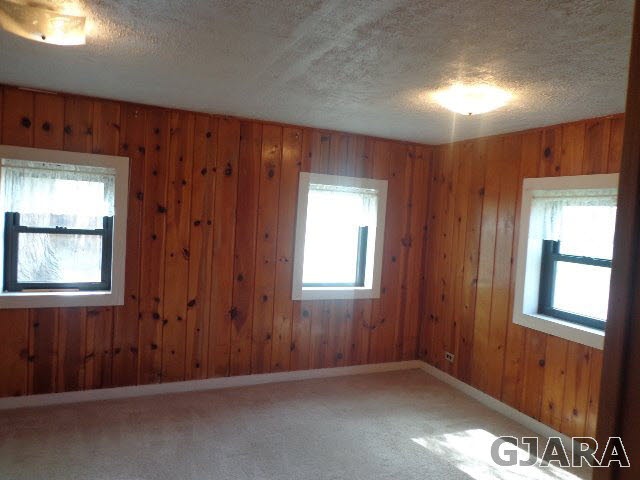989 17 Road Fruita, CO 81521 - Photo 20 of 23 an empty room with windows
