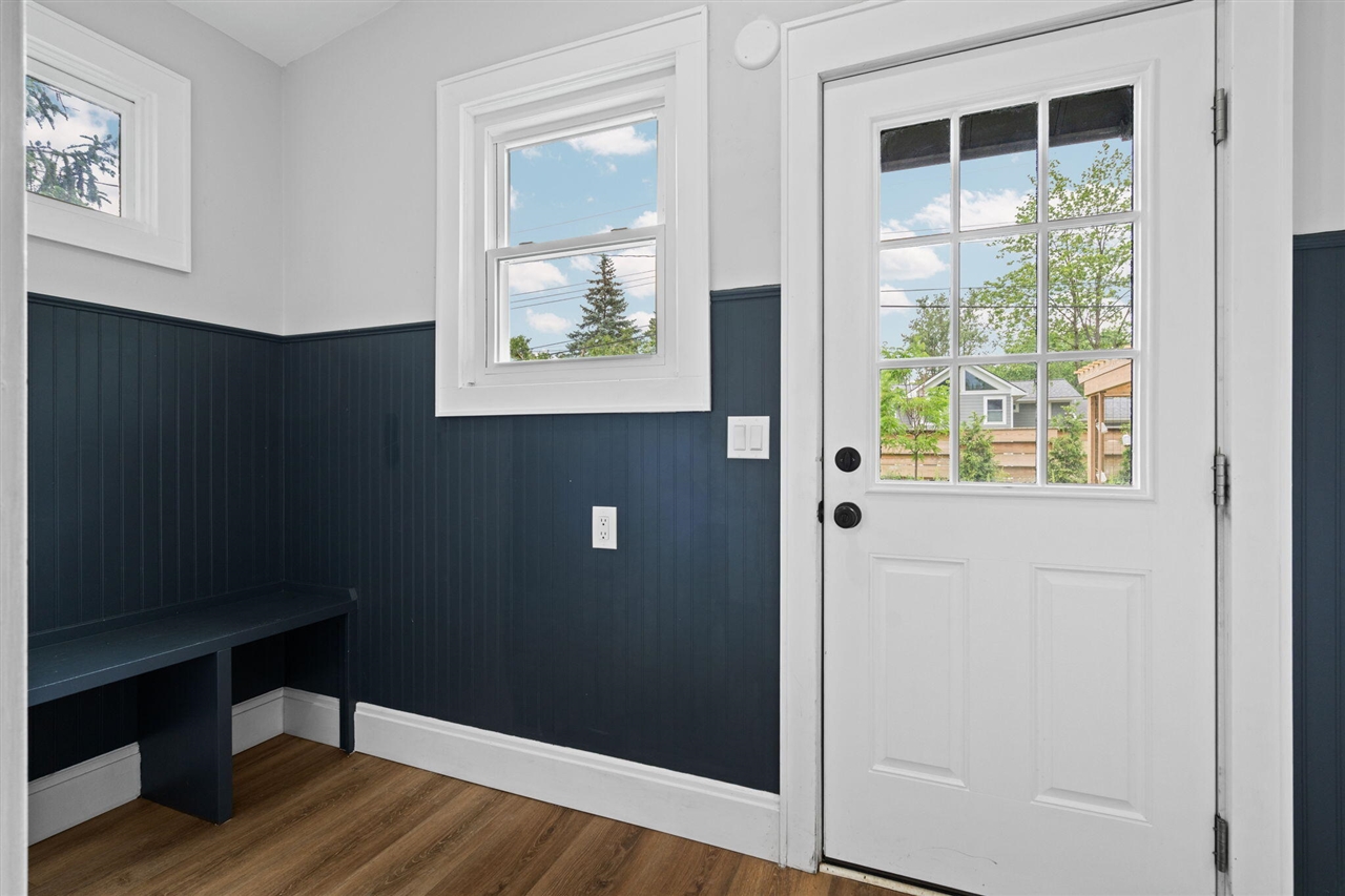 2050 Camelot Road Ann Arbor, MI 48104 - Photo 15 of 67