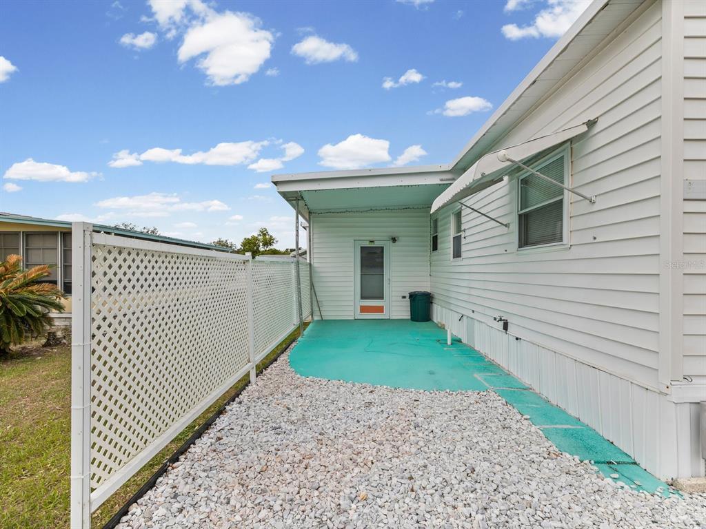 7366 1st Loop Avenue Brooksville, FL 34613 - Photo 12 of 48