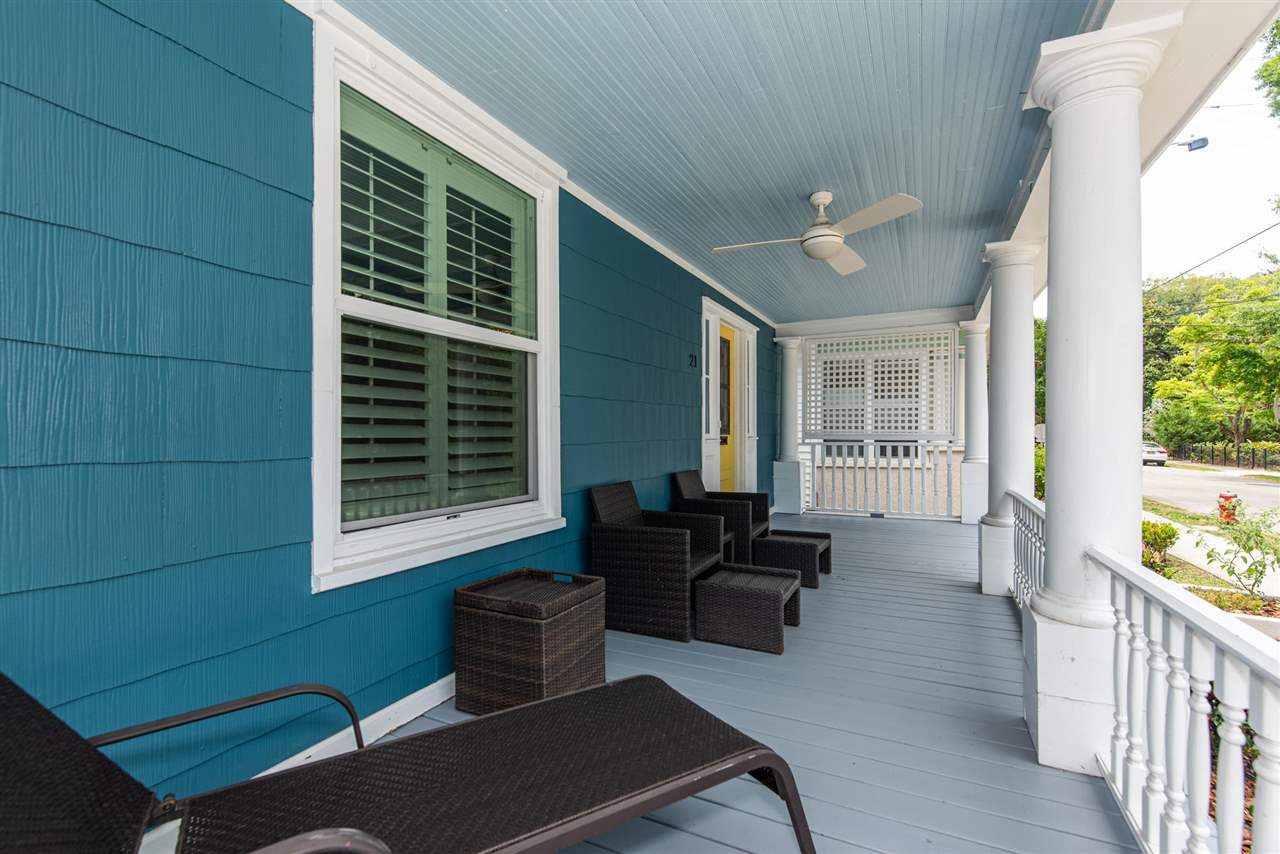 21 Saragossa Street St. Augustine, FL 32084 - Photo 3 of 46 a living room with furniture and a window