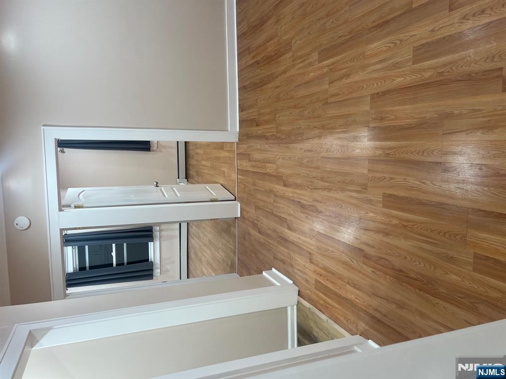 34 Park Row, Unit 2 Wallington, NJ 07057 - Photo 4 of 6