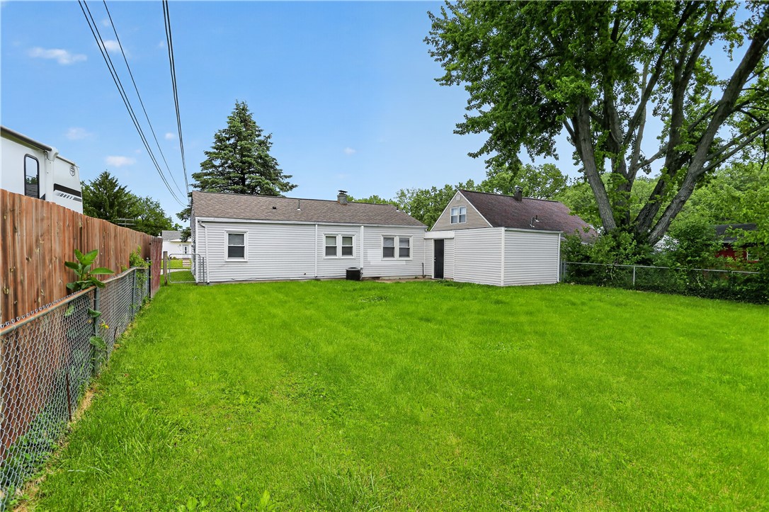 2217 South Hadley Road Springfield, OH 45505 - Photo 5 of 34