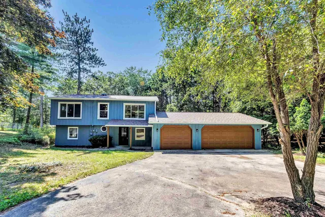 $399,900 | N1835 Cree Avenue, Wautoma, WI 54982