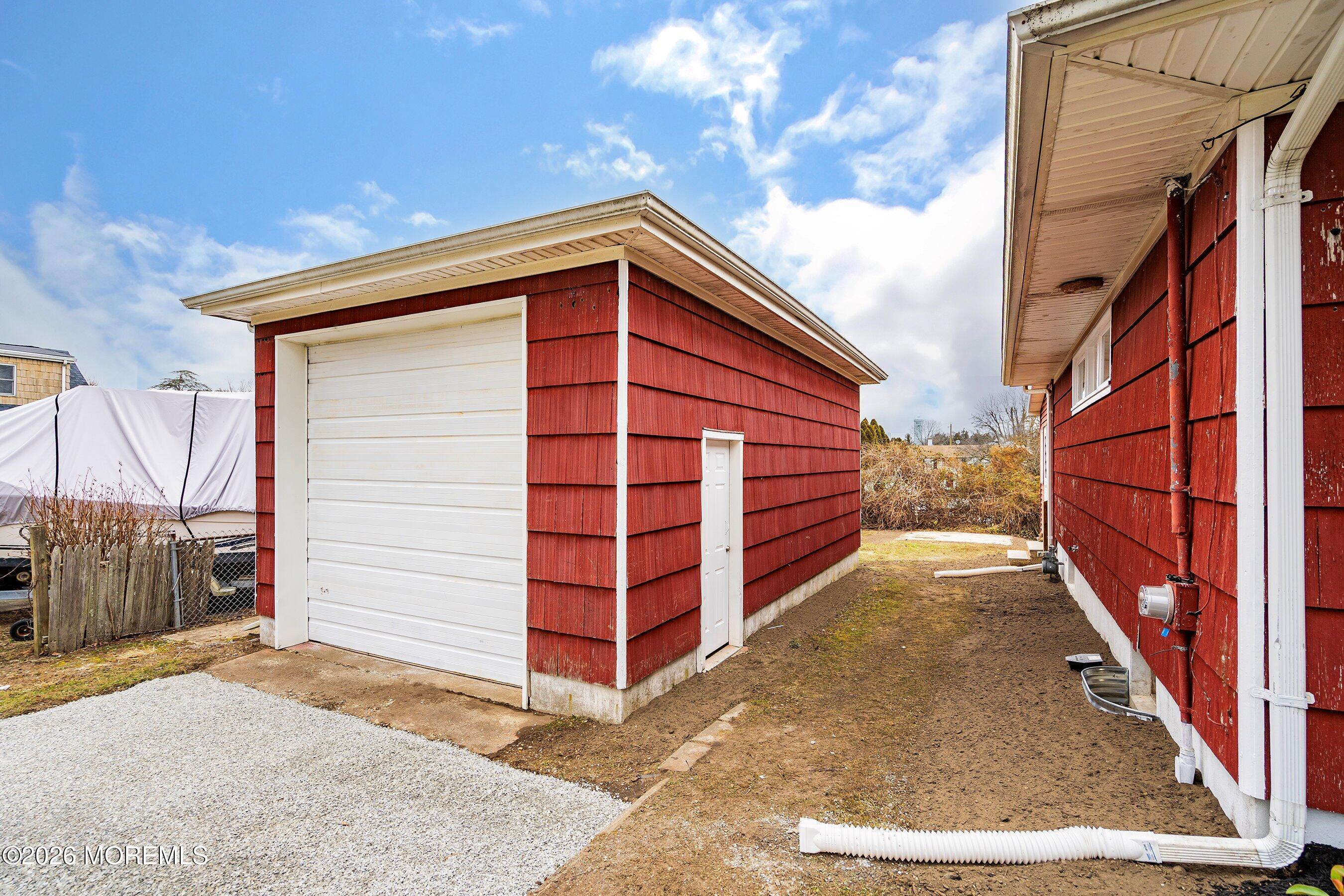 2710 Johnson Street Wall, NJ 07719 - Photo 6 of 38