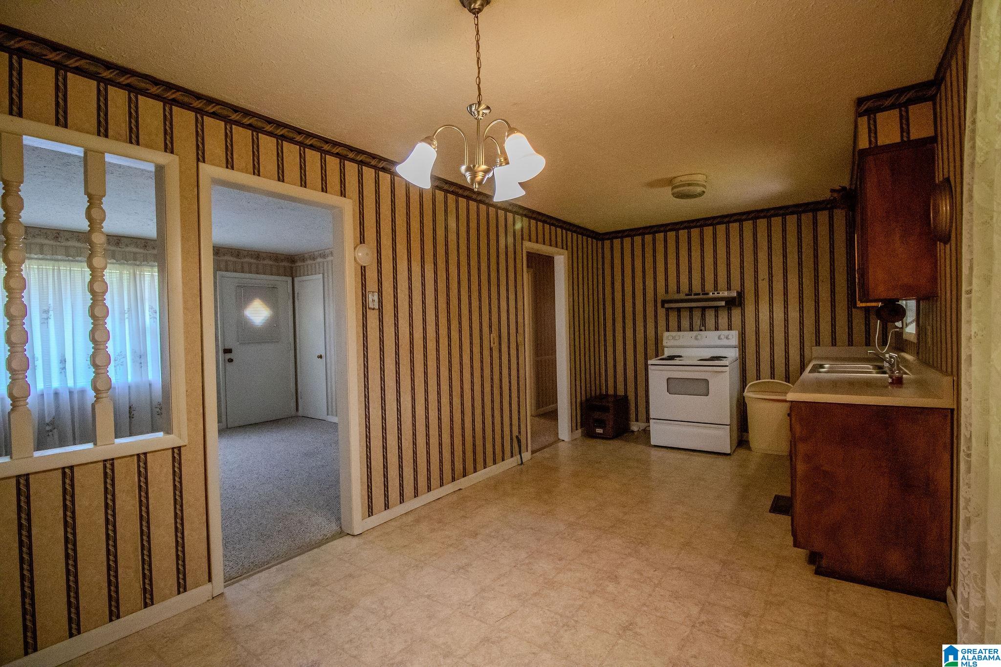 804 Curry Station Road Munford, AL 36268 - Photo 2 of 28