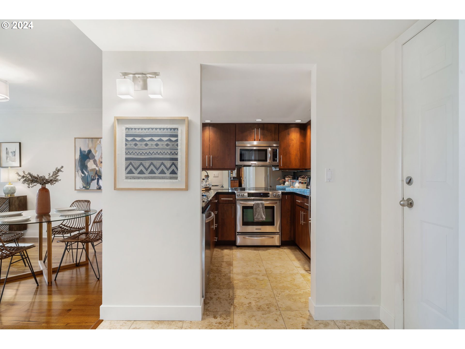 6645 West Burnside Road, Unit 534 Portland, OR 97225 - Photo 13 of 41 Gallery Image 13