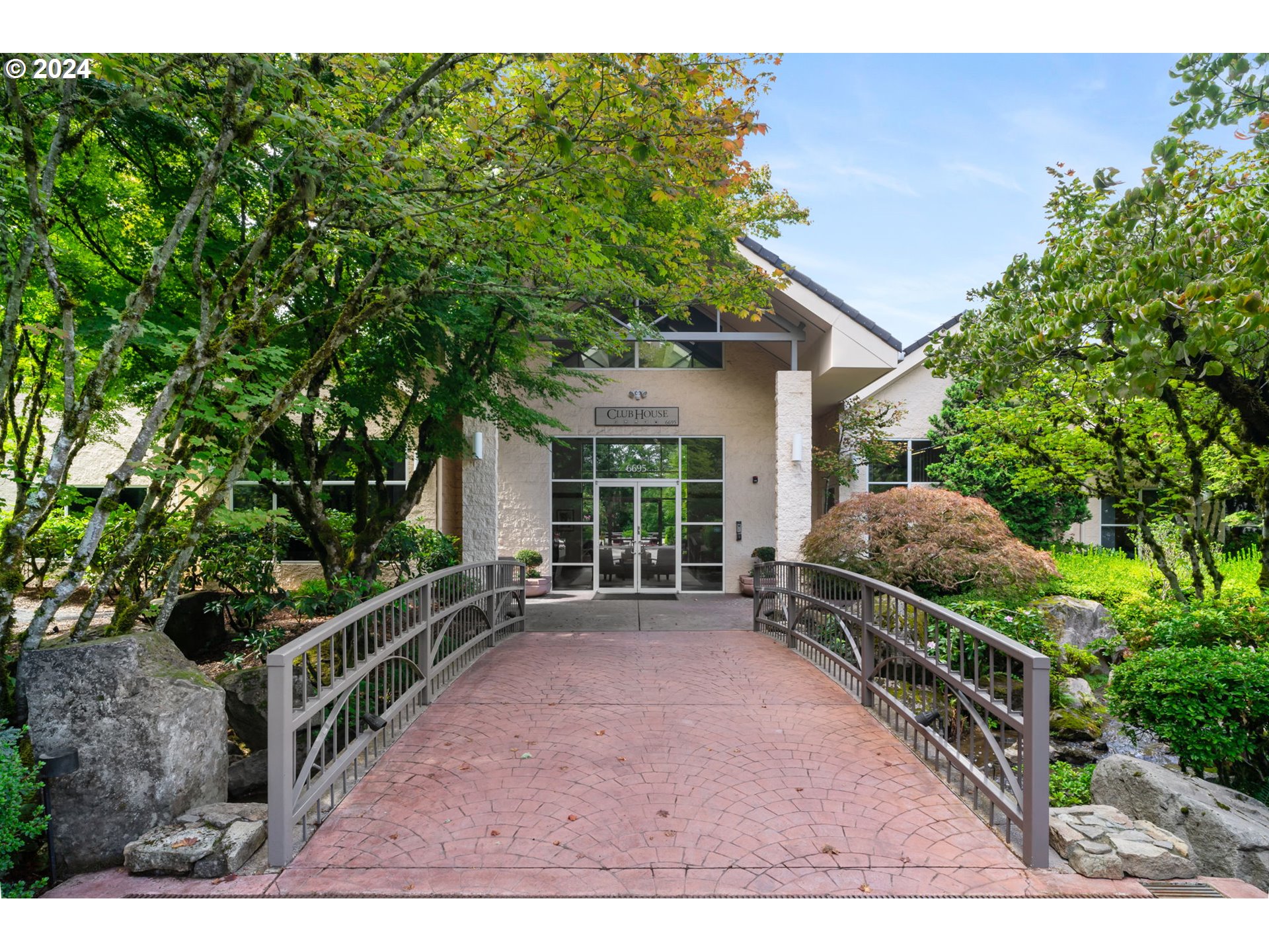 6645 West Burnside Road, Unit 534 Portland, OR 97225 - Photo 26 of 41 Gallery Image 26