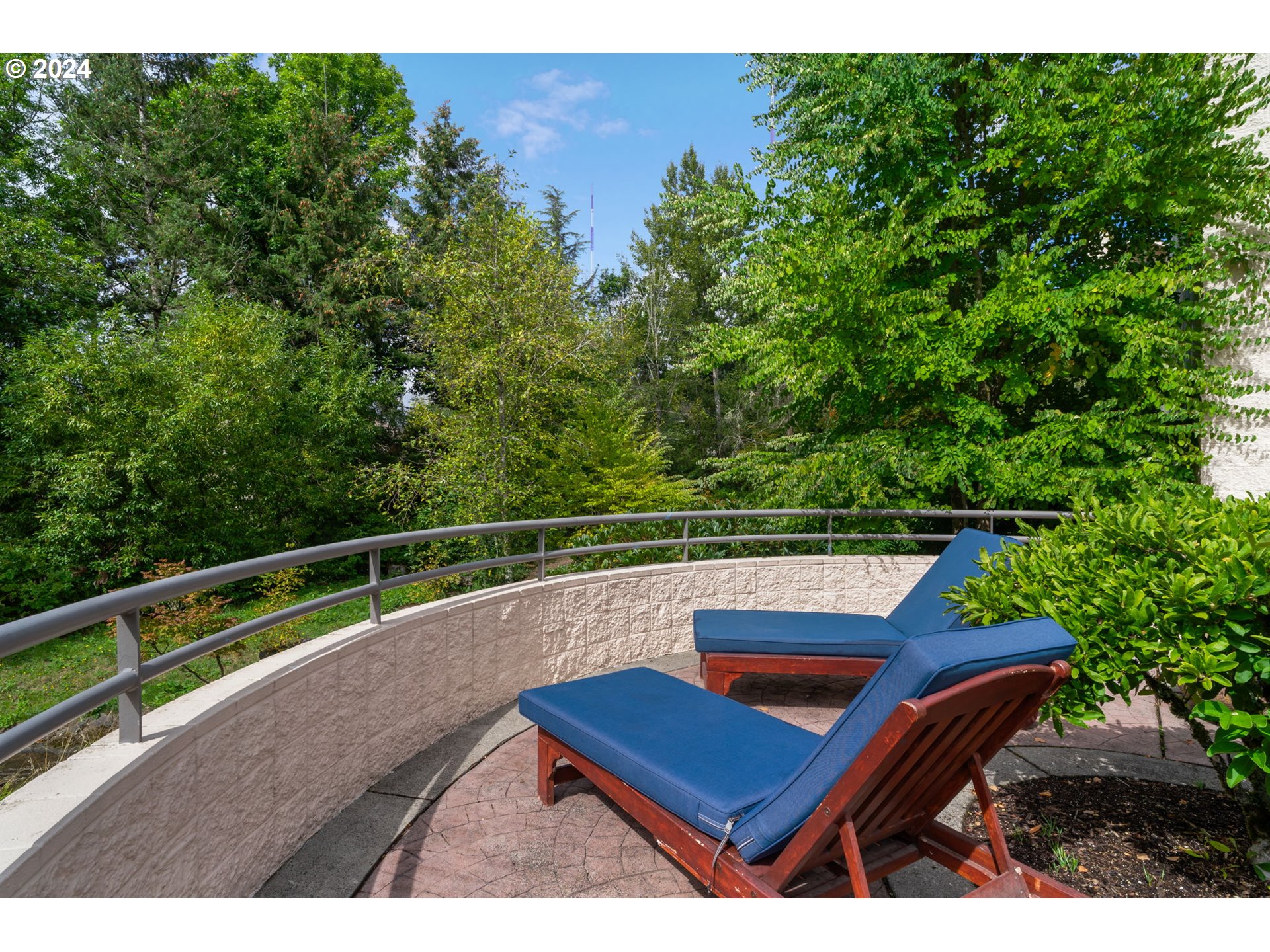 6645 West Burnside Road, Unit 534 Portland, OR 97225 - Photo 37 of 41 Gallery Image 37