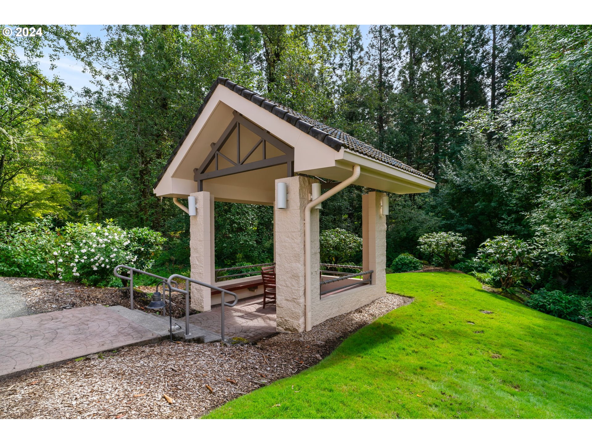6645 West Burnside Road, Unit 534 Portland, OR 97225 - Photo 38 of 41 Gallery Image 38