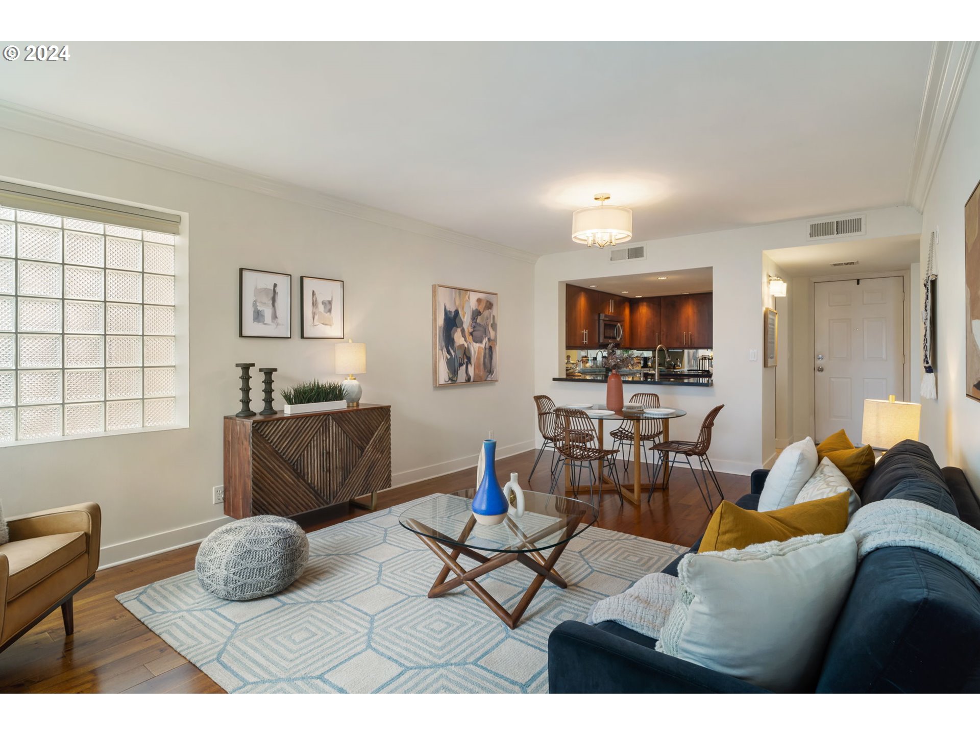 6645 West Burnside Road, Unit 534 Portland, OR 97225 - Photo 8 of 41 Gallery Image 8