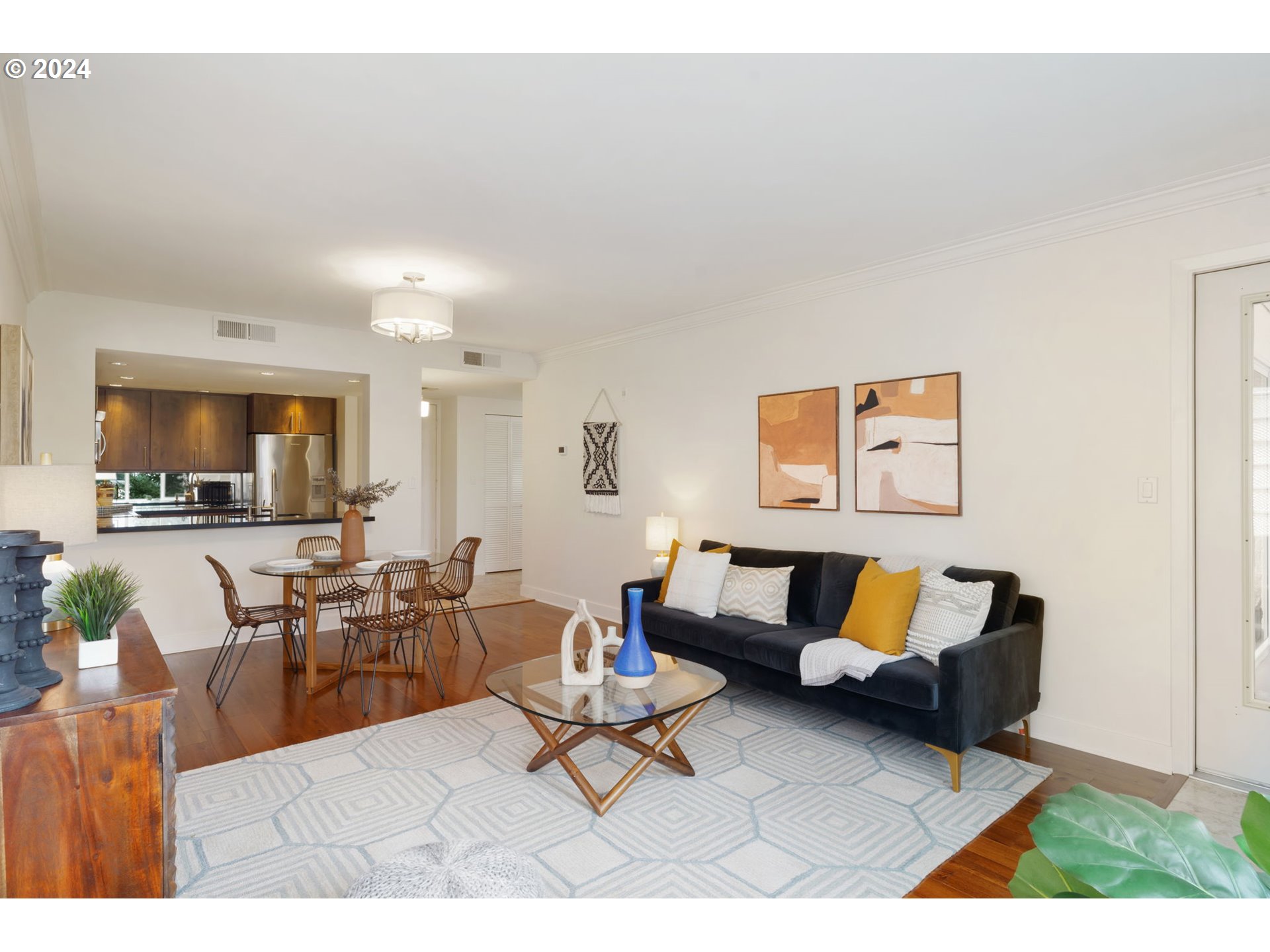 6645 West Burnside Road, Unit 534 Portland, OR 97225 - Photo 9 of 41 Gallery Image 9