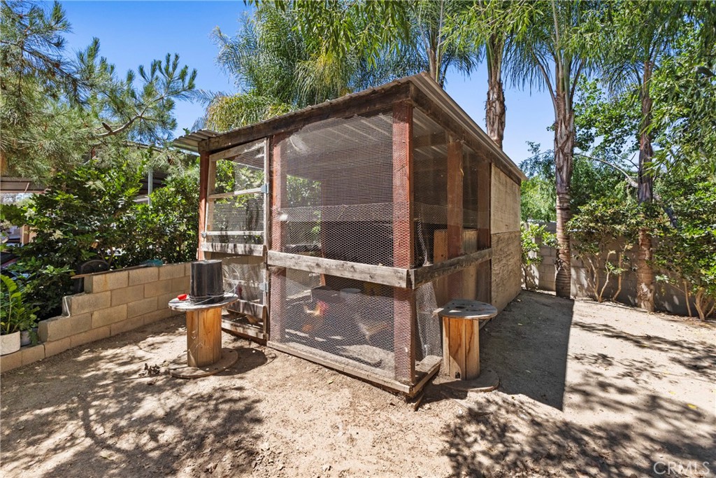 19345 Warren Road Riverside, CA 92508 - Photo 55 of 72 Chicken pen