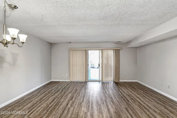 $2,650 | 159 Tulip Lane, Freehold, NJ 07728