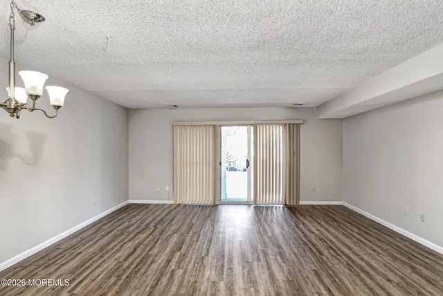 $2,650 | 159 Tulip Lane, Freehold, NJ 07728