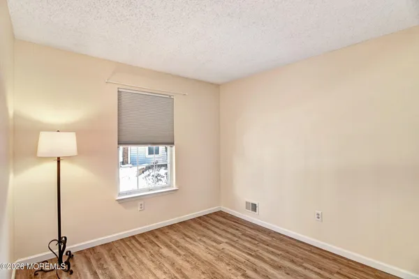 $2,650 | 159 Tulip Lane, Freehold, NJ 07728