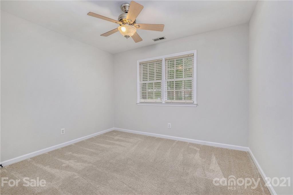 820 Lochridge Road Charlotte, NC 28209 - Photo 17 of 30 Gallery Image 17