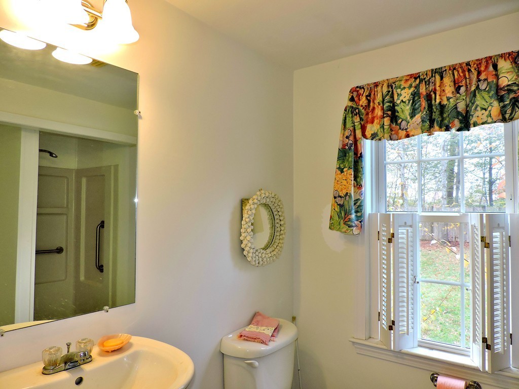 104 Westerly Road Plymouth, MA 02360 - Photo 15 of 26 Gallery Image 15