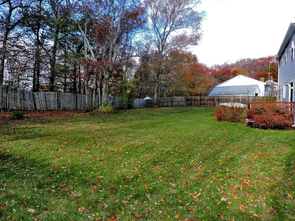 104 Westerly Road Plymouth, MA 02360 - Photo 3 of 26 Gallery Image 3